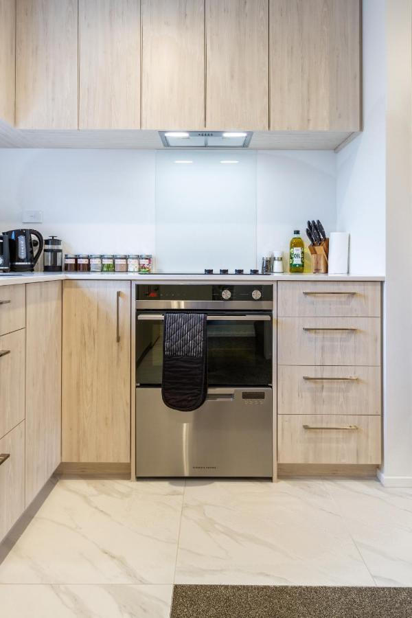 In The Heart Of It All: 2 Bed Cbd Townhouse Christchurch Eksteriør bilde