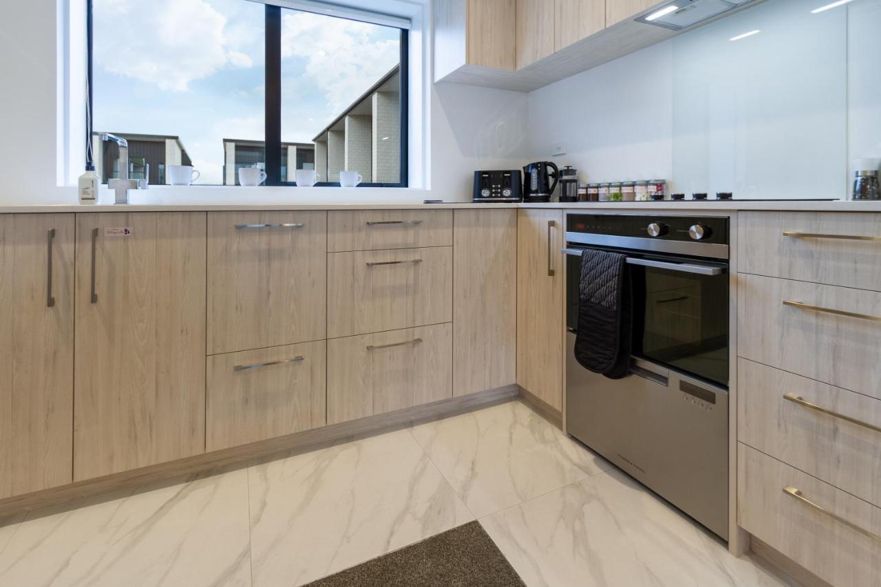 In The Heart Of It All: 2 Bed Cbd Townhouse Christchurch Eksteriør bilde