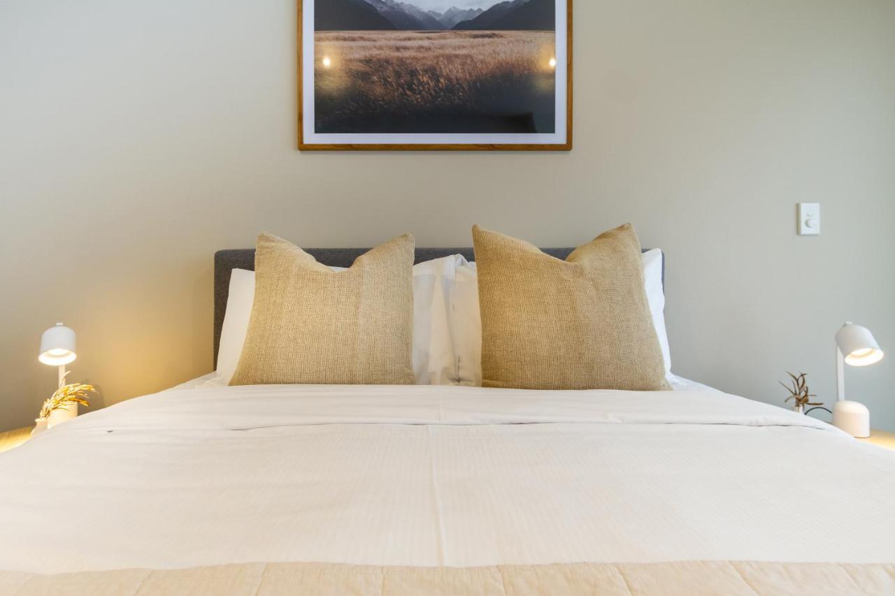 In The Heart Of It All: 2 Bed Cbd Townhouse Christchurch Eksteriør bilde