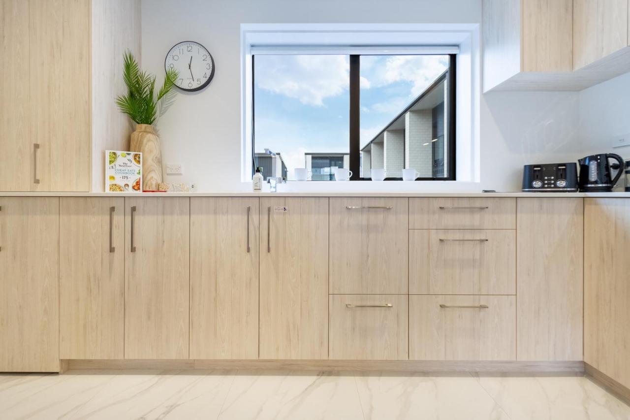 In The Heart Of It All: 2 Bed Cbd Townhouse Christchurch Eksteriør bilde